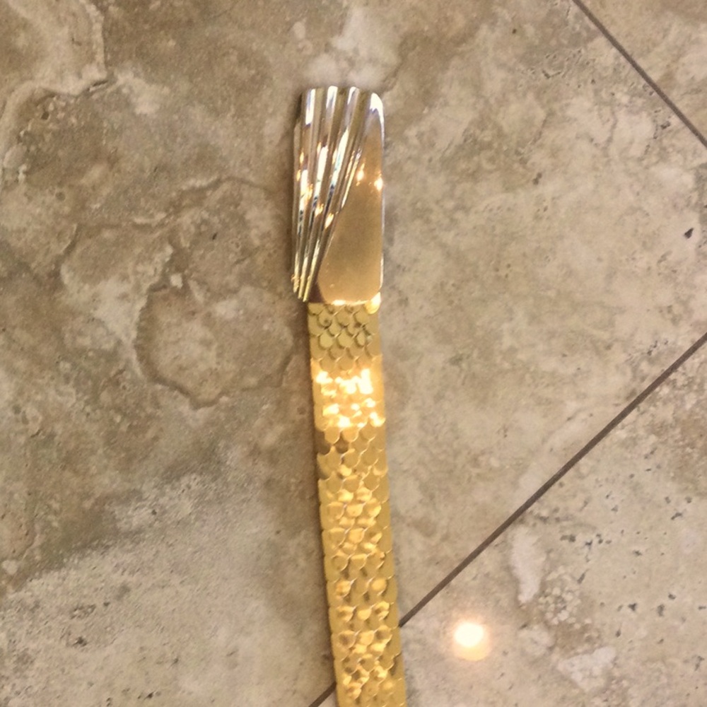 - - Gold stretch belt